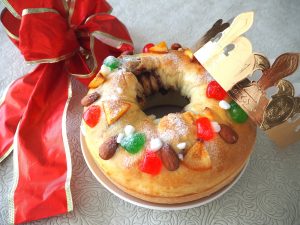 12/14「クリスマスブレッド」 会場:アトリエ・ウィークエンド(中央市山之神)