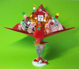 12/13 かわいい小物たち(モダン正月飾り 祝いづる)
